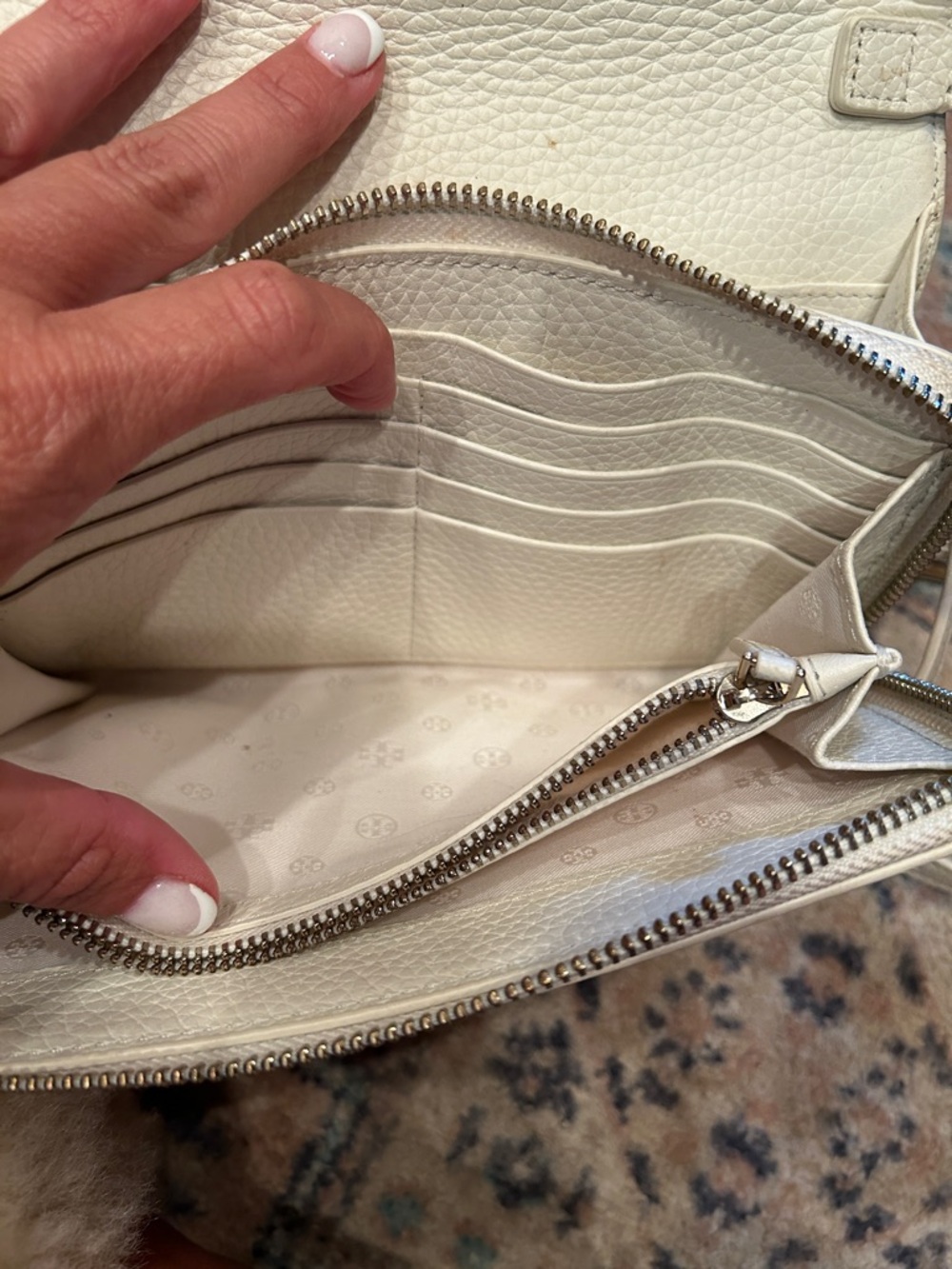 Tory Burch Pebbled Leather Wristlet Wallet in Off-White - Picture 5 of 15